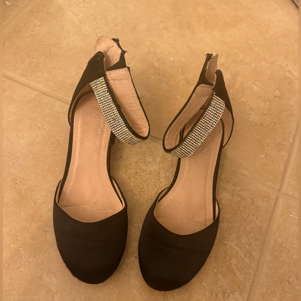 Elegant Black Ankle Strap Girls Shoes